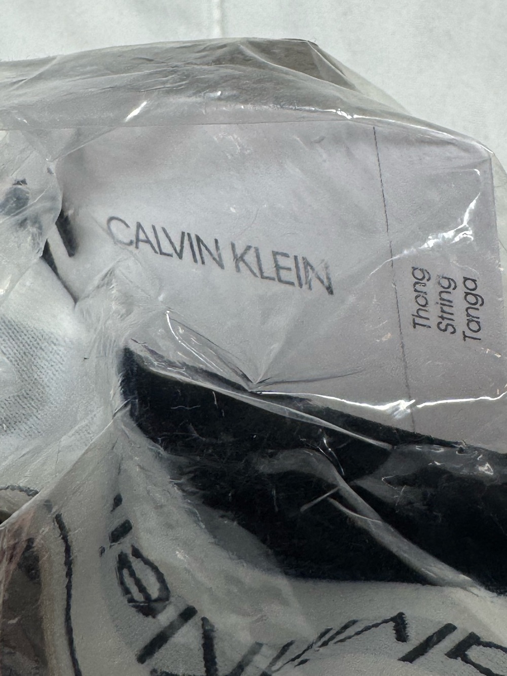 NWT Calvin Klein Classic Logo Thong 3-Pack Sealed - Picture 3 of 3